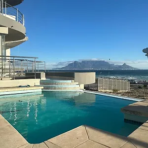 Oceansnest , Bloubergstrand South Africa