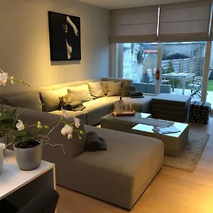 Cosy Comfort Modern Couple Privacy Walking Distance Center Kitchen Terrace Garden , Bruges Belgium