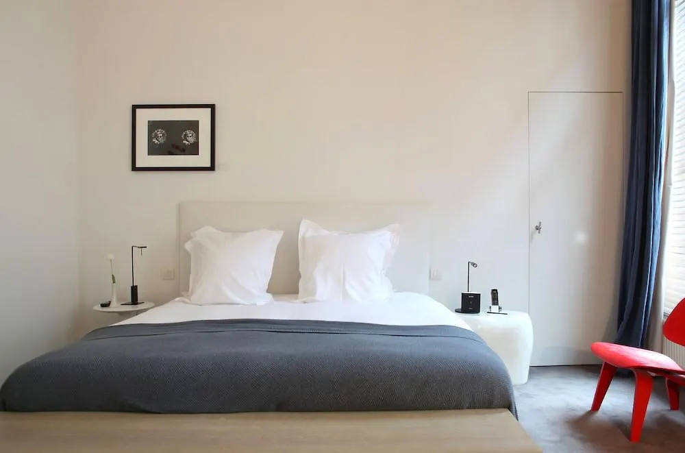 Hotel Julien Amberes 4*,