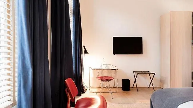 ****  Hotel Julien Antwerp Belgium